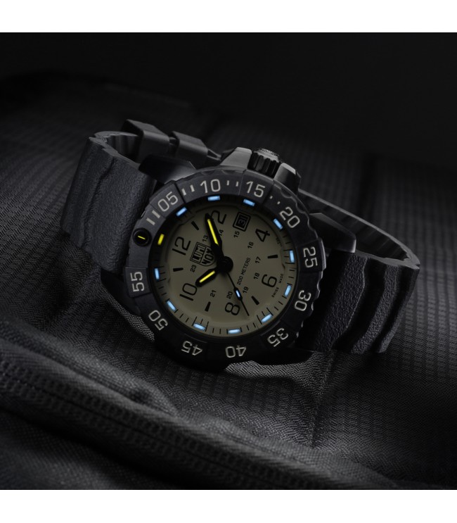 Navy Seal Steel 3250 Time Date Series | 3251.CBNSF.SET