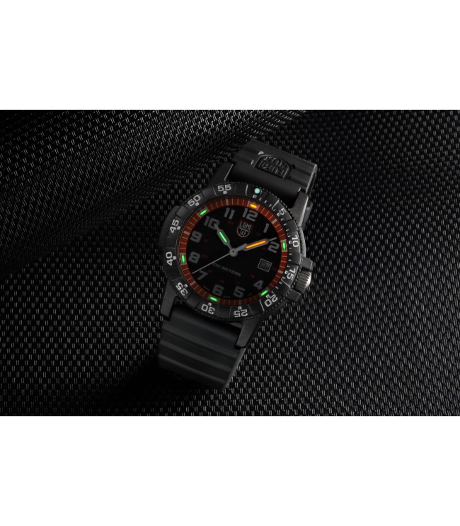 Leatherback Sea Turtle Giant 0320 Series | 0329.1